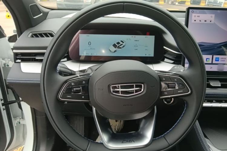 Used Geely Auto Preface 2026 Model Oriental Yao 1.5TD Fuyao Edition Steering Wheel