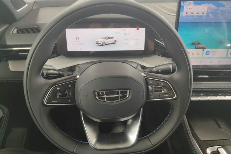 Used Geely Auto Preface 2026 Model Oriental Yao 1.5TD Fuyao Edition Steering Wheel