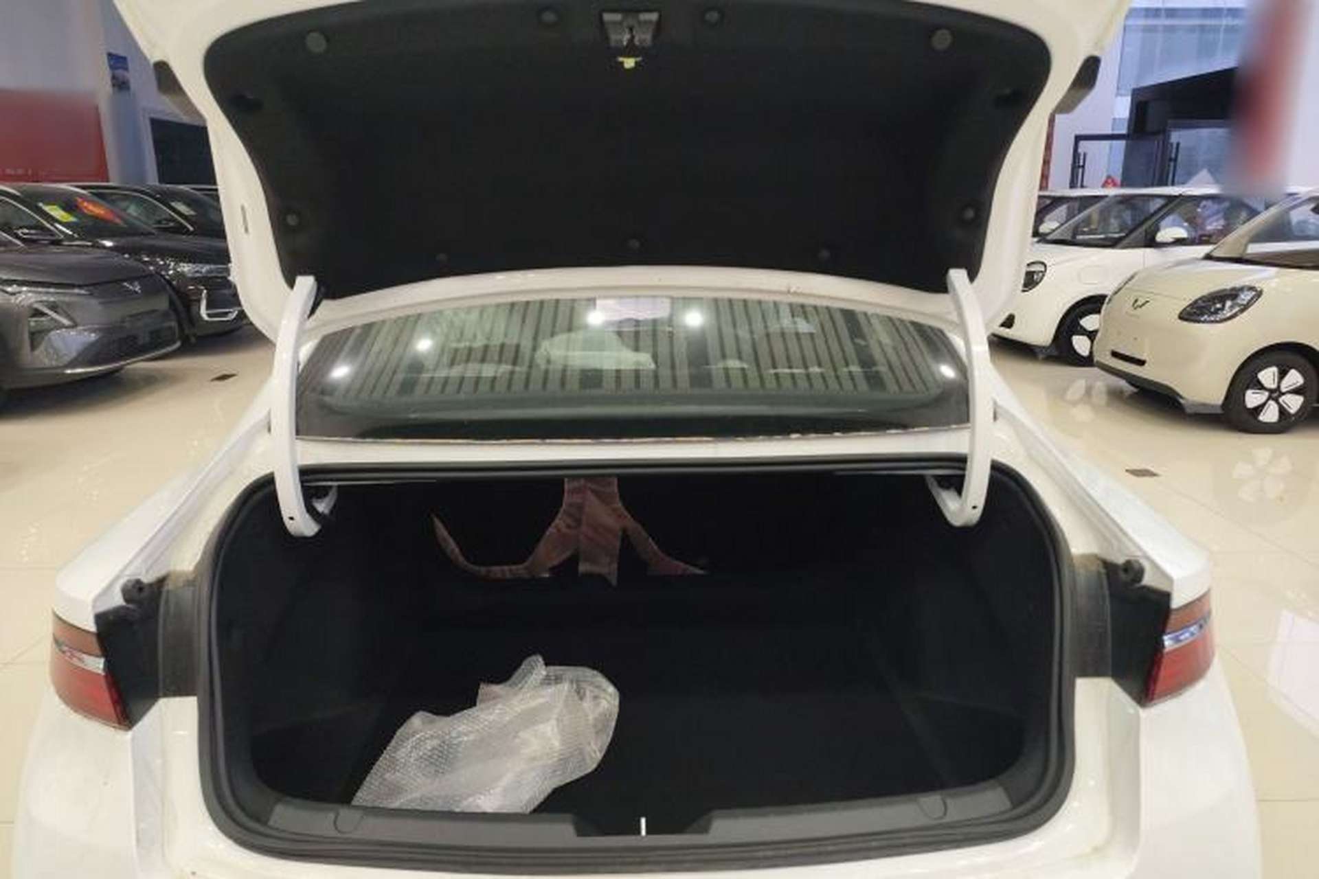 Used Geely Auto Preface 2026 Model Oriental Yao 1.5TD Kunlun Edition Trunk