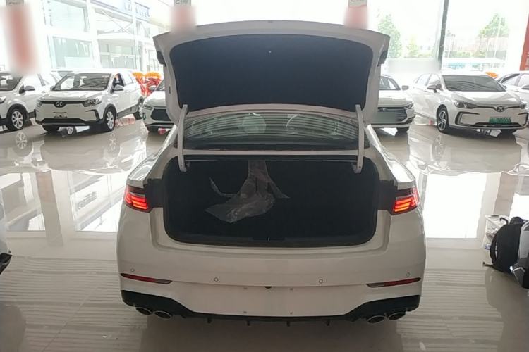 Used Geely Auto Preface 2026 Model Oriental Yao 1.5TD Kunlun Edition Trunk