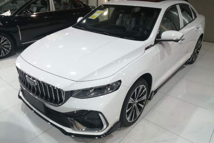 Used Geely Auto Preface 2026 Model Oriental Yao 1.5TD Kunlun Edition Guazi used car, China used car export, Used car for sale, Used cars, Cheapest cars for sale