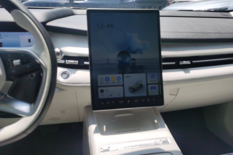 Used Geely Auto Preface L 2024 Zhiqing 1.5TD Tiangong Edition Audio And AC Panel
