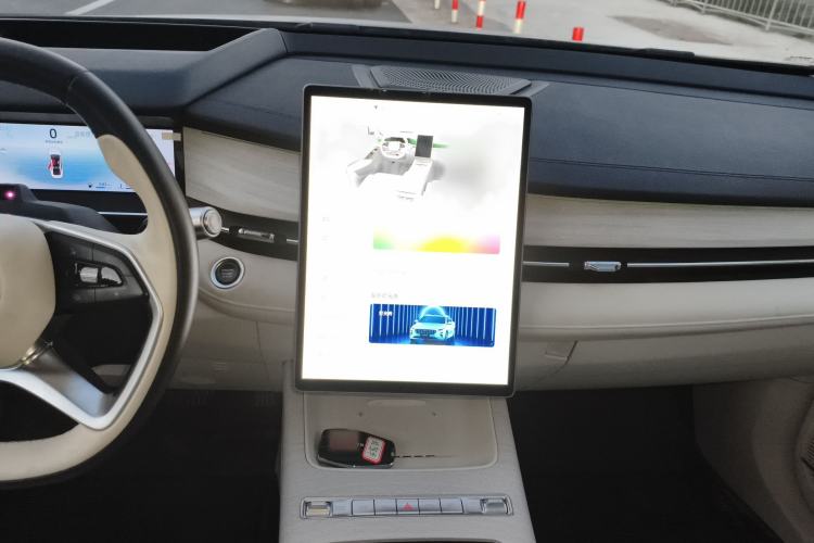 Used Geely Auto Preface L 2024 Zhiqing 1.5TD Tiangong Edition Audio And AC Panel