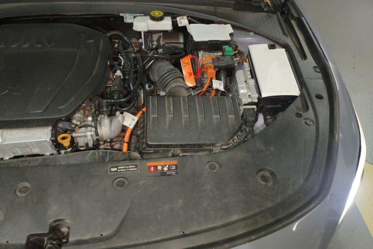Used Geely Auto Preface L 2024 Zhiqing 1.5TD Tiangong Edition Engine Bay Left