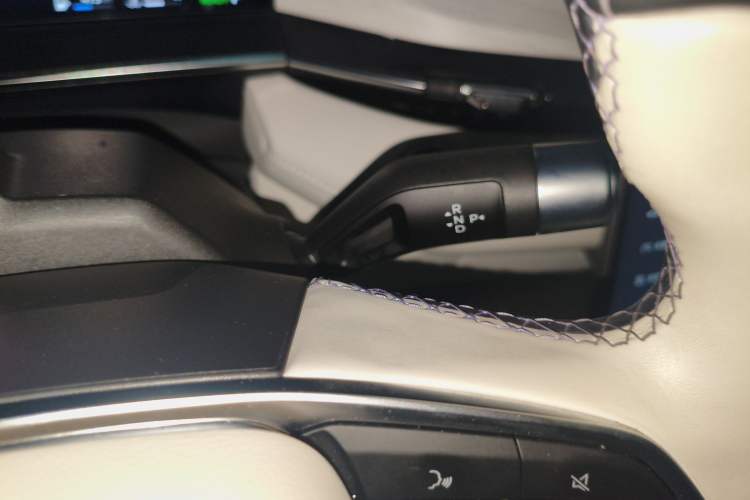 Used Geely Auto Preface L 2024 Zhiqing 1.5TD Tiangong Edition Gear Lever
