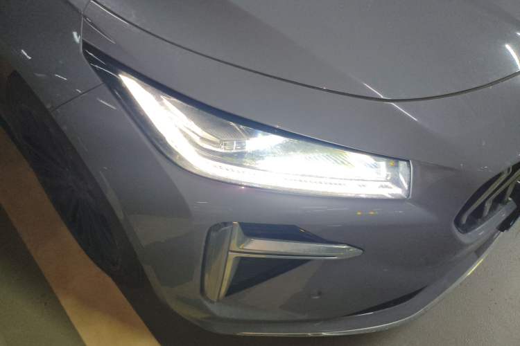 Used Geely Auto Preface L 2024 Zhiqing 1.5TD Tiangong Edition Right Front Headlight
