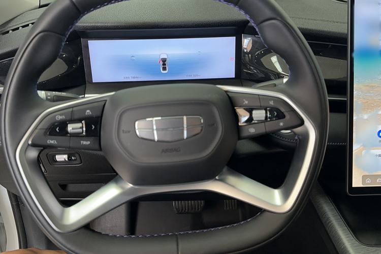 Used Geely Auto Preface L 2024 Zhiqing 1.5TD Galaxy Edition Steering Wheel