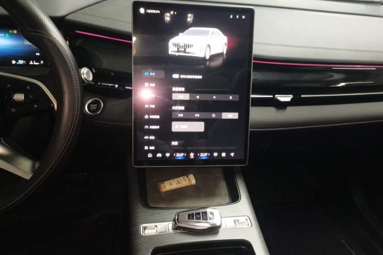Used Geely Auto Preface L 2024 Zhiqing 1.5TD Galaxy Edition Audio And AC Panel