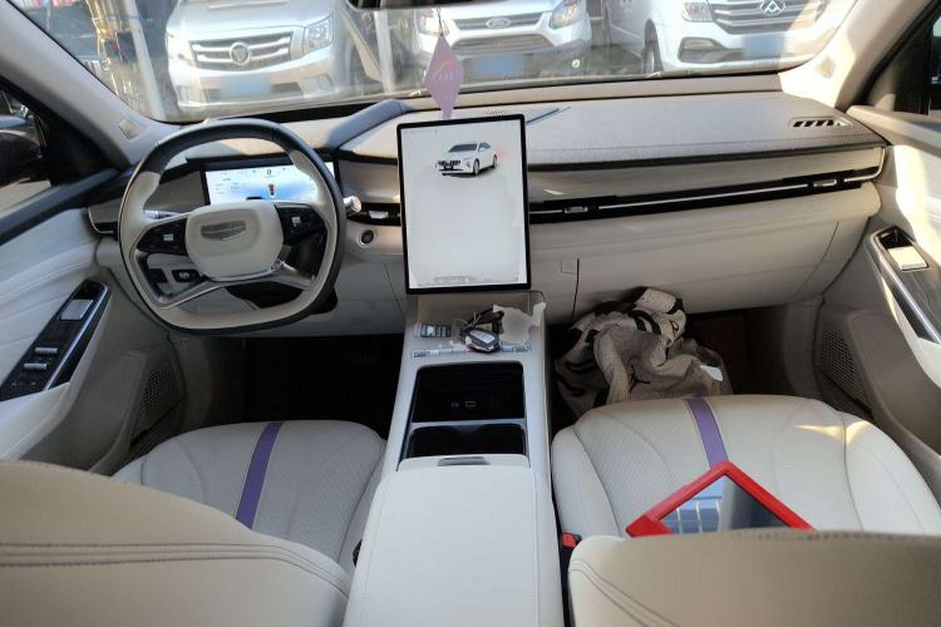 Used Geely Auto Preface L 2024 Zhiqing 1.5TD Tiangong Edition Center Console