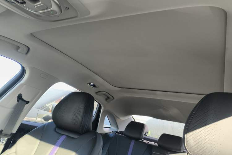 Used Geely Auto Preface L 2024 Zhiqing 1.5TD Galaxy Edition Headliner