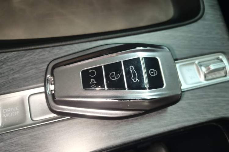 Used Geely Auto Preface L 2024 Zhiqing 1.5TD Galaxy Edition Interior 1