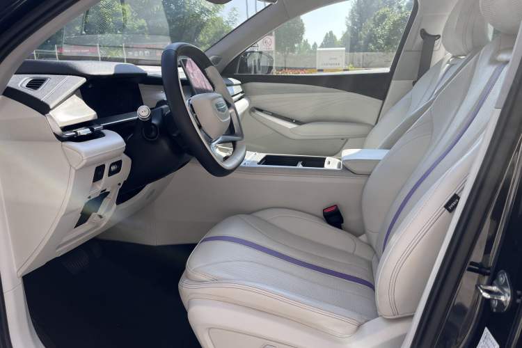 Used Geely Auto Preface L 2024 Zhiqing 1.5TD Tiangong Edition Interior 2