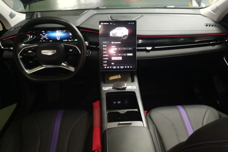 Used Geely Auto Preface L 2024 Zhiqing 1.5TD Galaxy Edition Interior 2