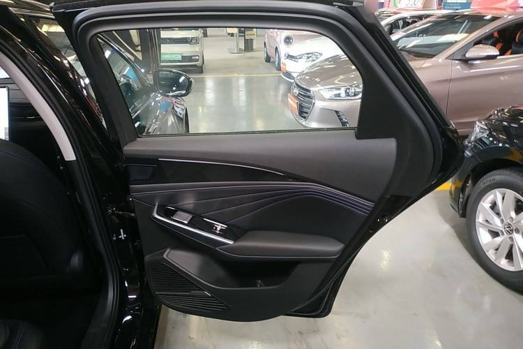 Used Geely Auto Preface L 2024 Zhiqing 1.5TD Galaxy Edition Interior 6