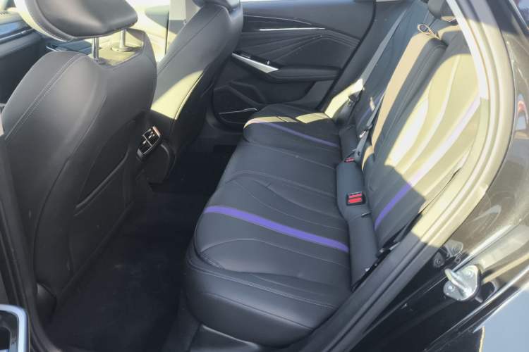 Used Geely Auto Preface L 2024 Zhiqing 1.5TD Galaxy Edition Left Rear Seat