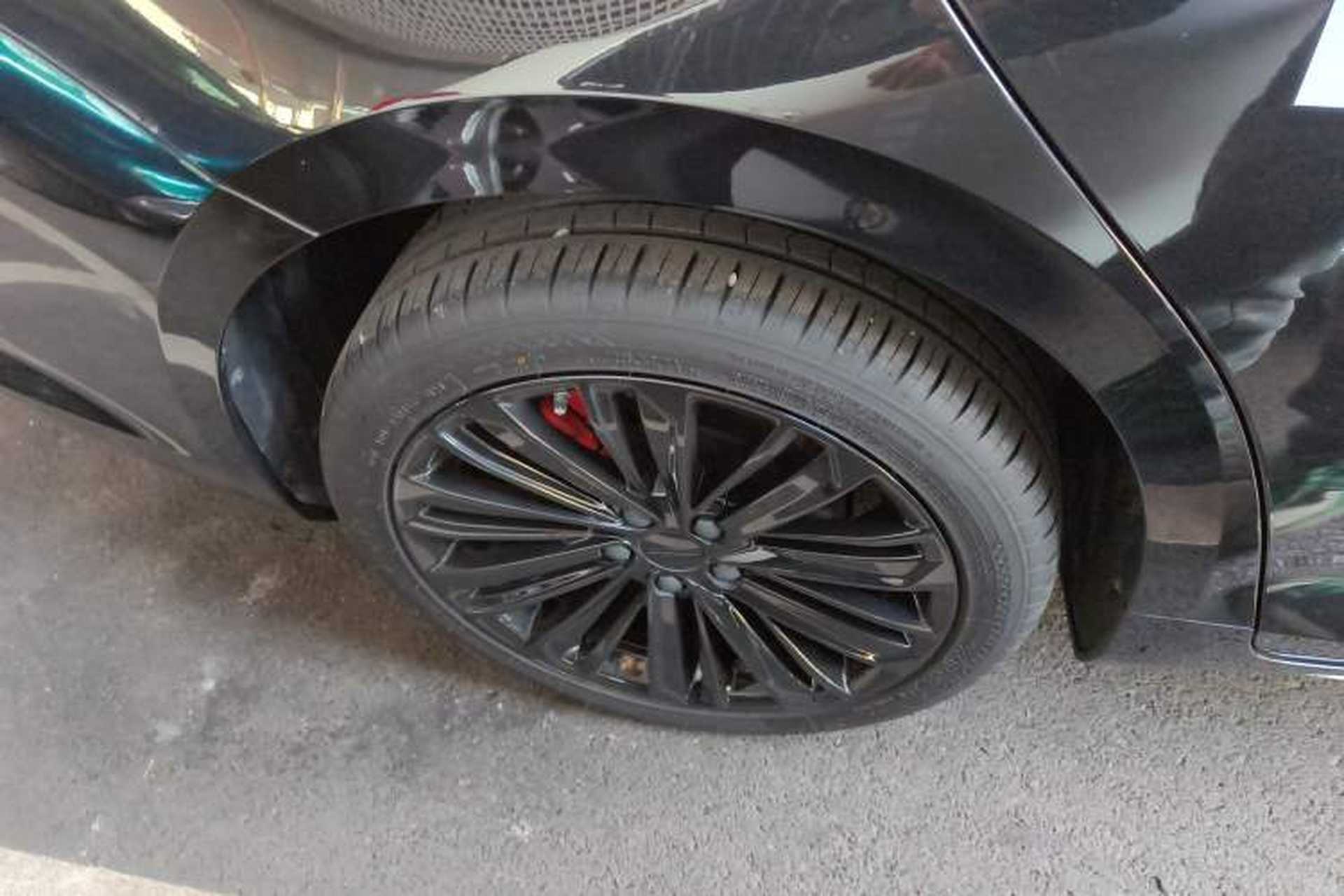 Used Geely Auto Preface L 2024 Zhiqing 1.5TD Tiangong Edition Right Rear Wheel Hub