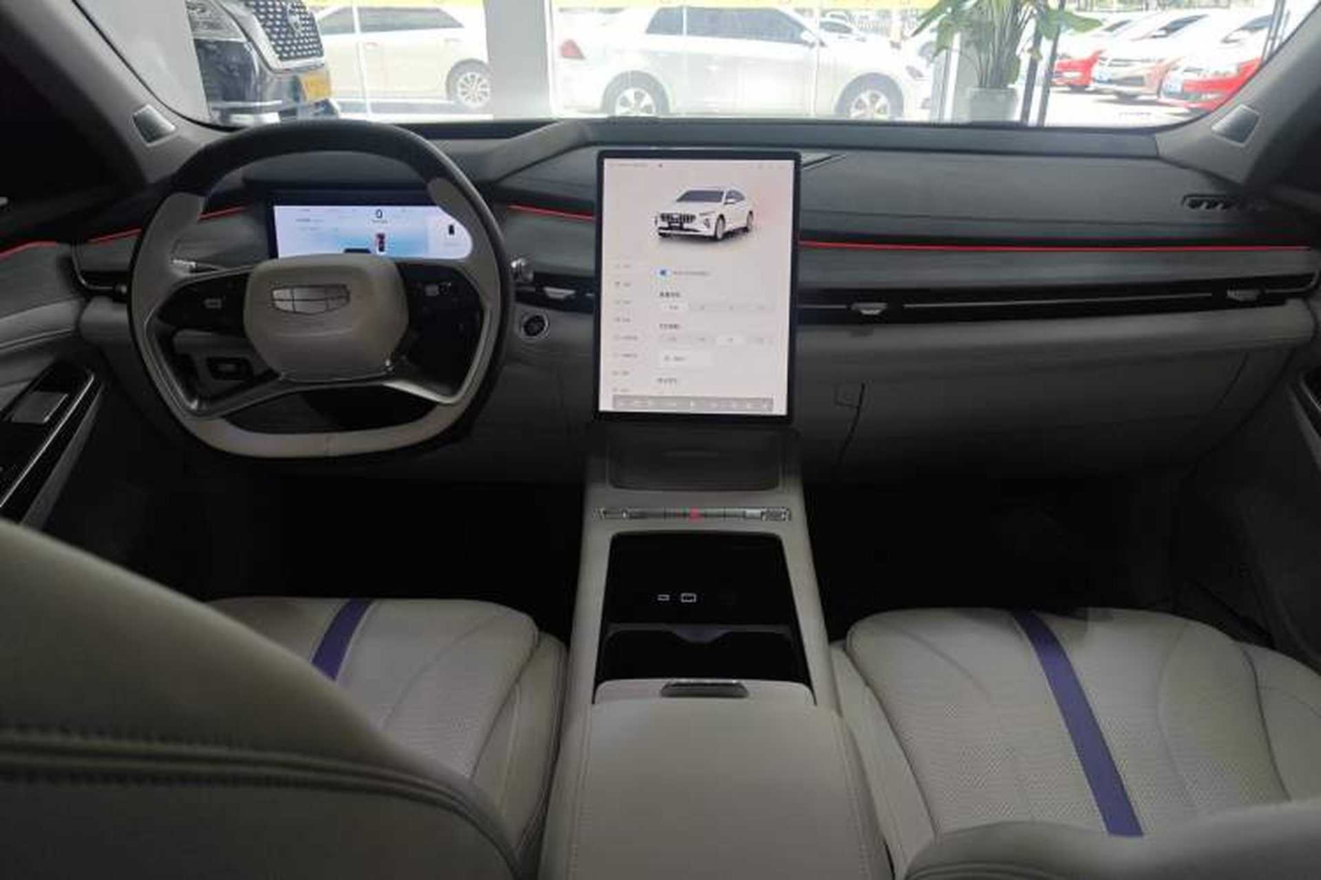 Used Geely Auto Preface L 2024 Zhiqing 1.5TD Tiangong Edition Center Console