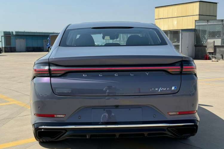 Used Geely Auto Preface L 2024 Zhiqing 1.5TD Tiangong Edition Exterior 6