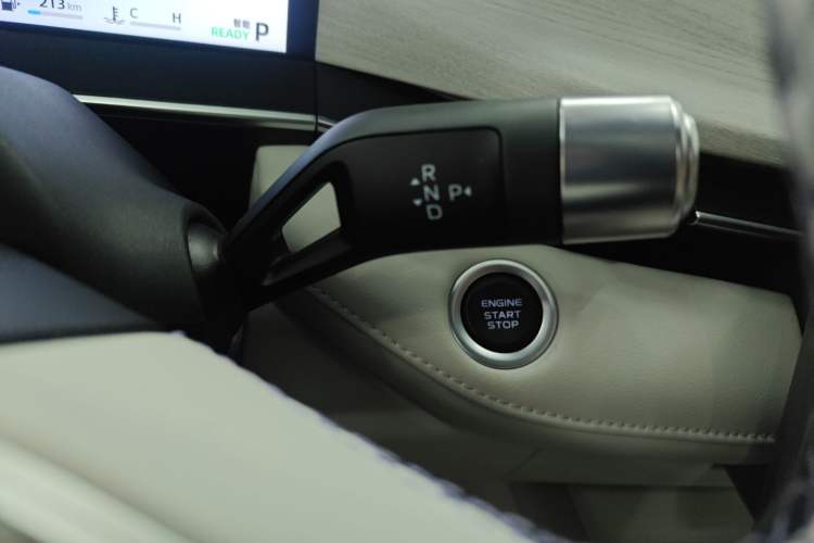 Used Geely Auto Preface L 2024 Zhiqing 1.5TD Tiangong Edition Gear Lever