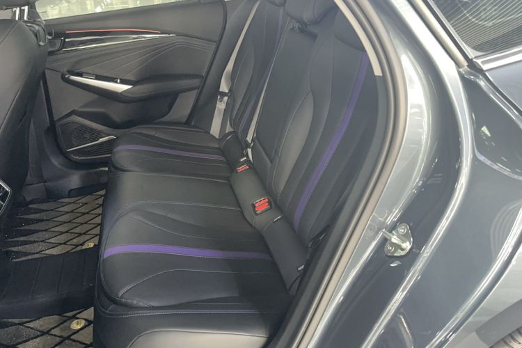 Used Geely Auto Preface L 2024 Zhiqing 1.5TD Galaxy Edition Interior 1