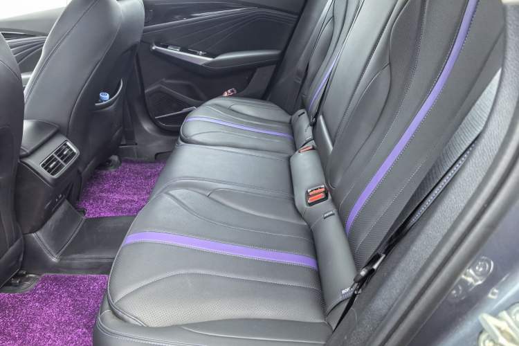 Used Geely Auto Preface L 2024 Zhiqing 1.5TD Galaxy Edition Interior 6