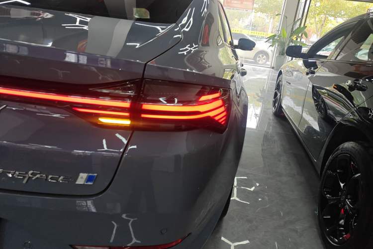 Used Geely Auto Preface L 2024 Zhiqing 1.5TD Tiangong Edition Right Rear Taillight