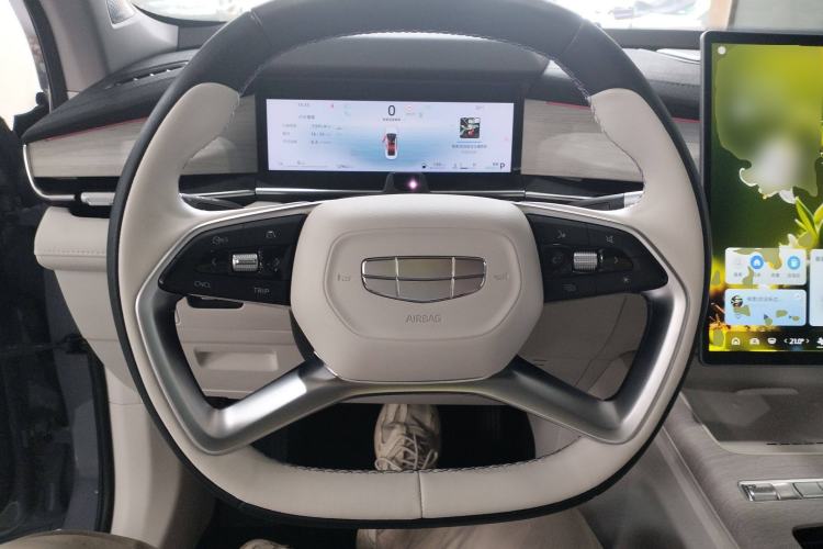 Used Geely Auto Preface L 2024 Zhiqing 1.5TD Tiangong Edition Steering Wheel