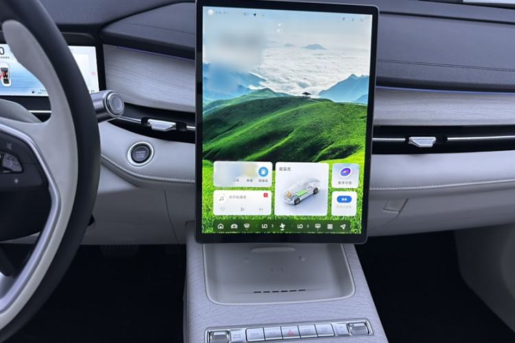 Used Geely Auto Preface L 2024 Zhiqing 1.5TD Tiangong Edition Audio And AC Panel