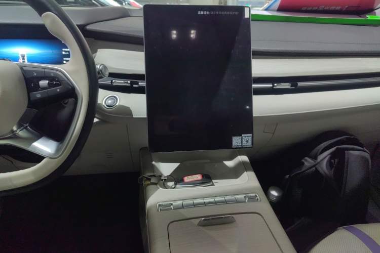 Used Geely Auto Preface L 2024 Zhiqing 1.5TD Tiangong Edition Audio And AC Panel