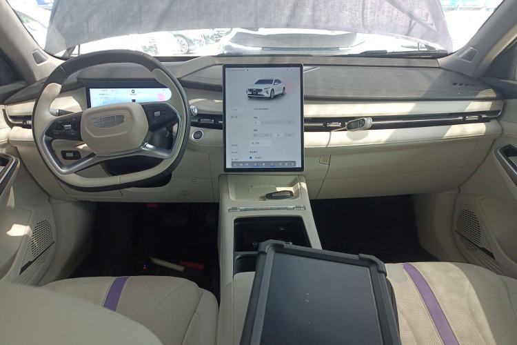 Used Geely Auto Preface L 2024 Zhiqing 1.5TD Tiangong Edition Interior 2
