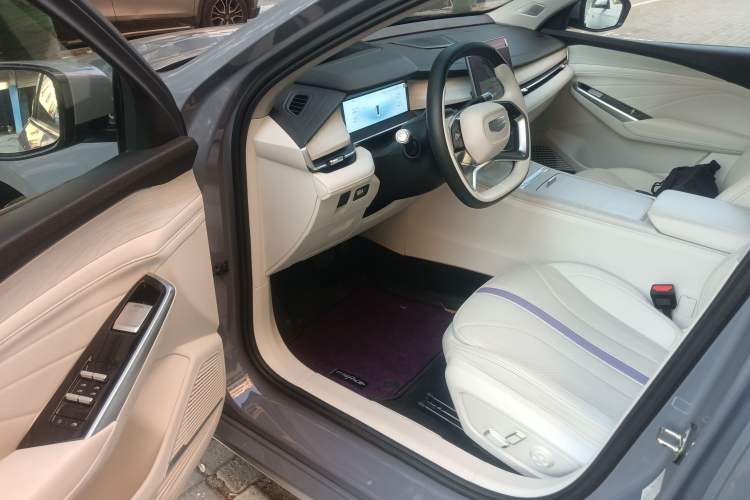 Used Geely Auto Preface L 2024 Zhiqing 1.5TD Tiangong Edition Interior 3