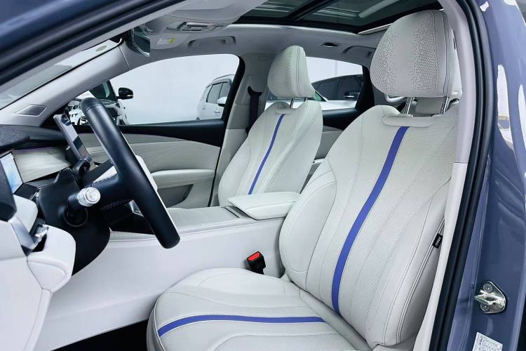 Used Geely Auto Preface L 2024 Zhiqing 1.5TD Tiangong Edition Interior 4