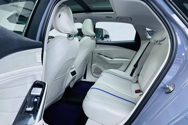 Used Geely Auto Preface L 2024 Zhiqing 1.5TD Tiangong Edition Interior 6