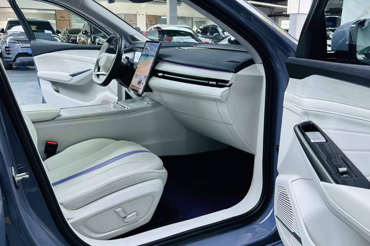 Used Geely Auto Preface L 2024 Zhiqing 1.5TD Tiangong Edition Interior 8
