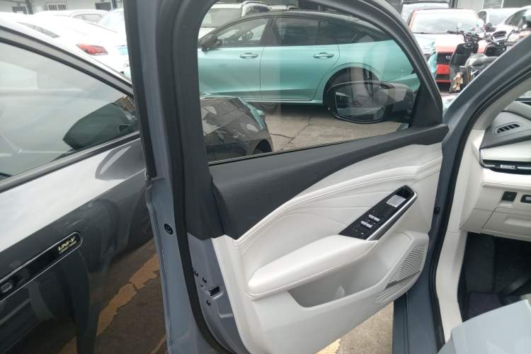 Used Geely Auto Preface L 2024 Zhiqing 1.5TD Tiangong Edition Left Front Door Interior