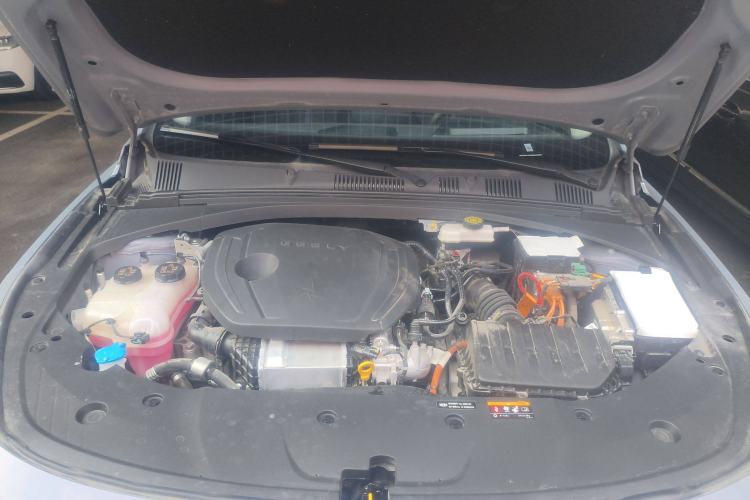 Used Geely Auto Preface L 2024 Zhiqing 1.5TD Tiangong Edition Engine Bay