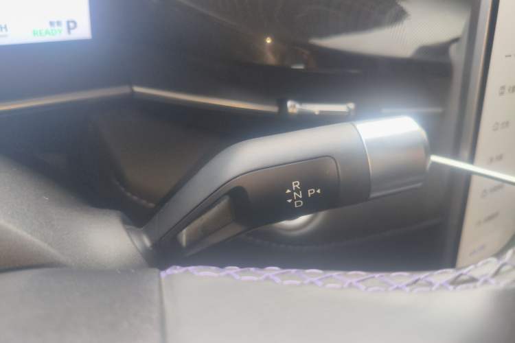 Used Geely Auto Preface L 2024 Zhiqing 1.5TD Tiangong Edition Gear Lever