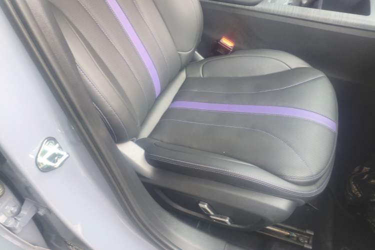 Used Geely Auto Preface L 2024 Zhiqing 1.5TD Tiangong Edition Right Front Seat
