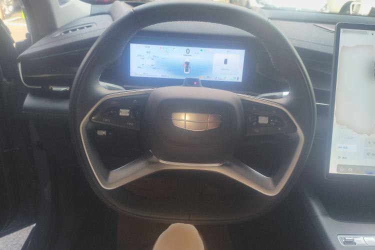 Used Geely Auto Preface L 2024 Zhiqing 1.5TD Tiangong Edition Steering Wheel