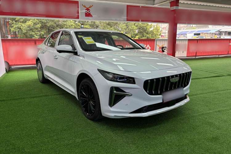 Used Geely Auto Preface L 2024 Zhiqing 1.5TD Galaxy Edition Exterior 2