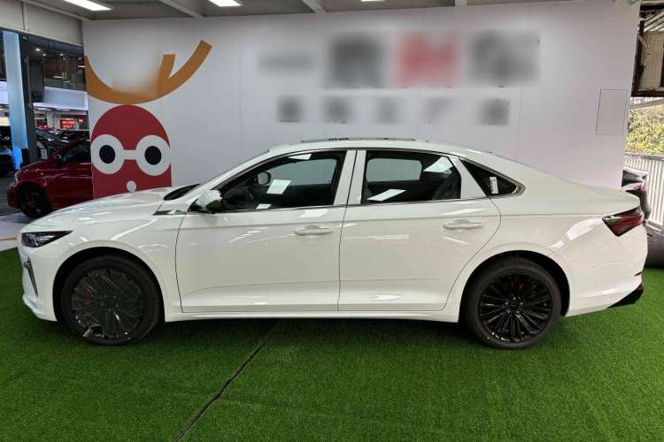 Used Geely Auto Preface L 2024 Zhiqing 1.5TD Galaxy Edition Exterior 3