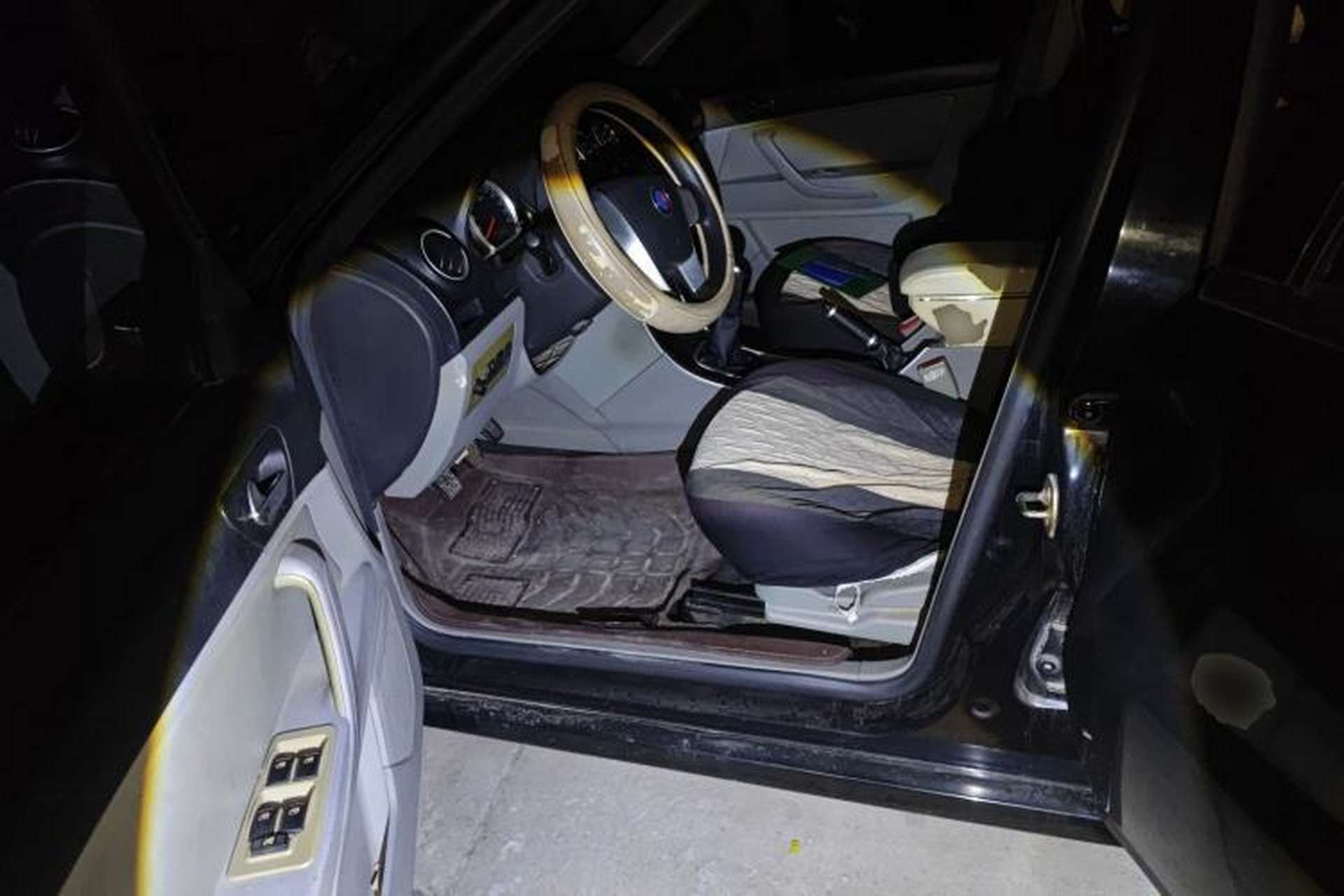Used Geely Auto SC3 2012 1.3L Standard Version Driver Seat