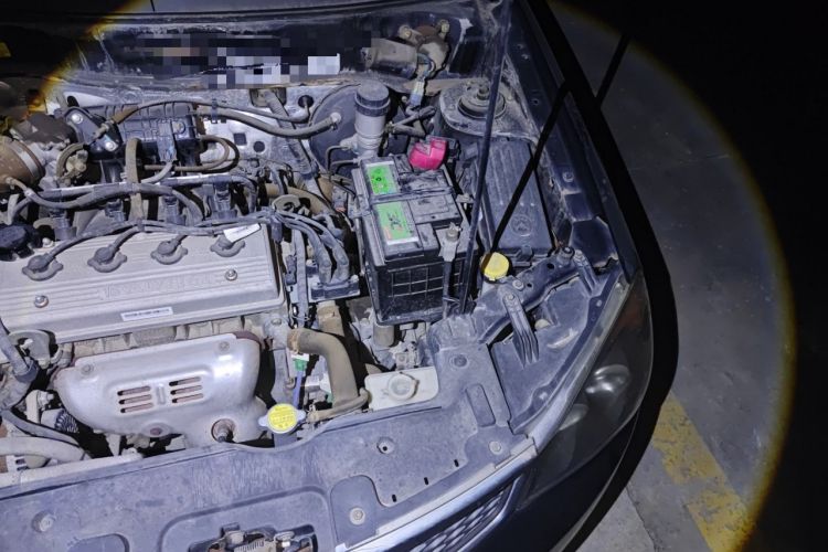 Used Geely Auto SC3 2012 1.3L Standard Version Engine Bay Left