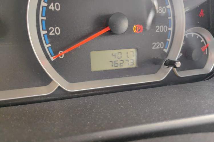 Used Geely Auto SC3 2012 1.3L Standard Version Odometer Close Up