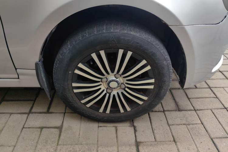Used Geely Auto SC3 2012 1.3L Standard Version Right Front Wheel Hub
