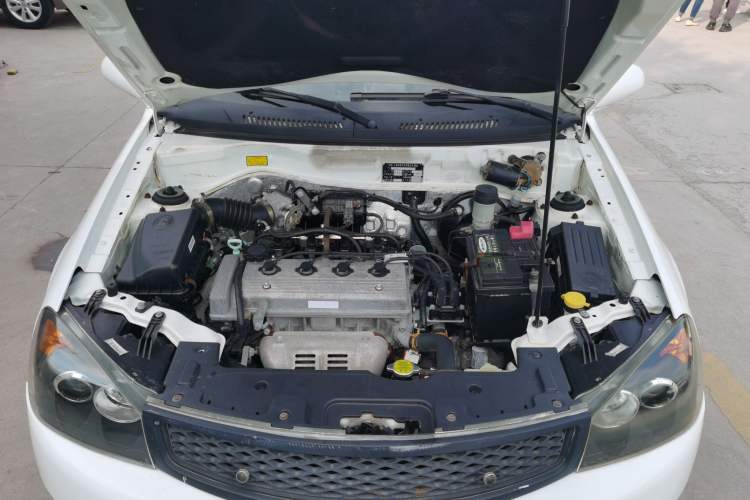Used Geely Auto SC3 2012 1.3L Comfort Version Engine Bay
