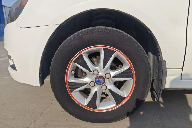Used Geely Auto SC3 2012 1.3L Comfort Version Left Front Wheel Hub