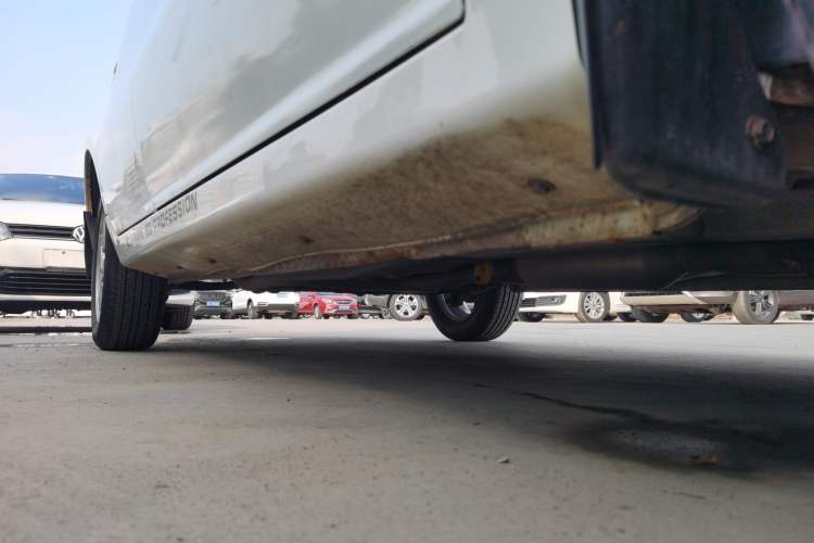 Used Geely Auto SC3 2012 1.3L Comfort Version Right Side Sill