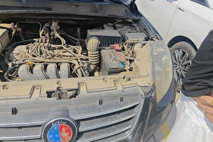 Used Geely Auto SX7 2013 1.8L Manual Luxury Model Engine Bay Left