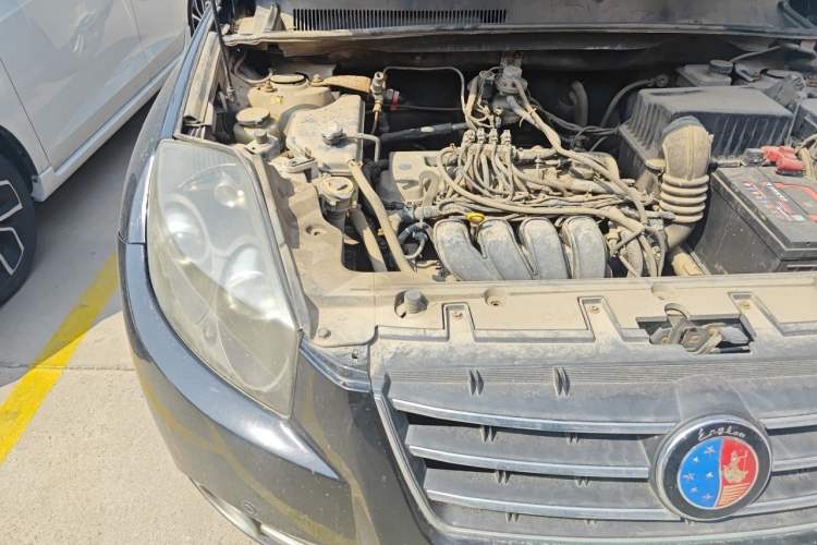 Used Geely Auto SX7 2013 1.8L Manual Luxury Model Engine Bay Right
